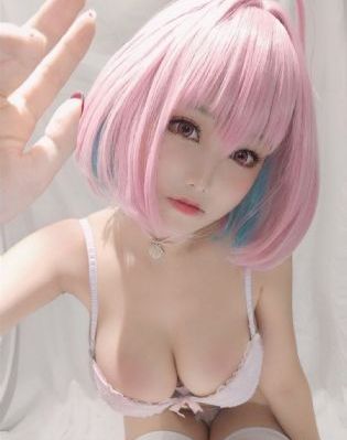 欧美男网红_720免费电视剧